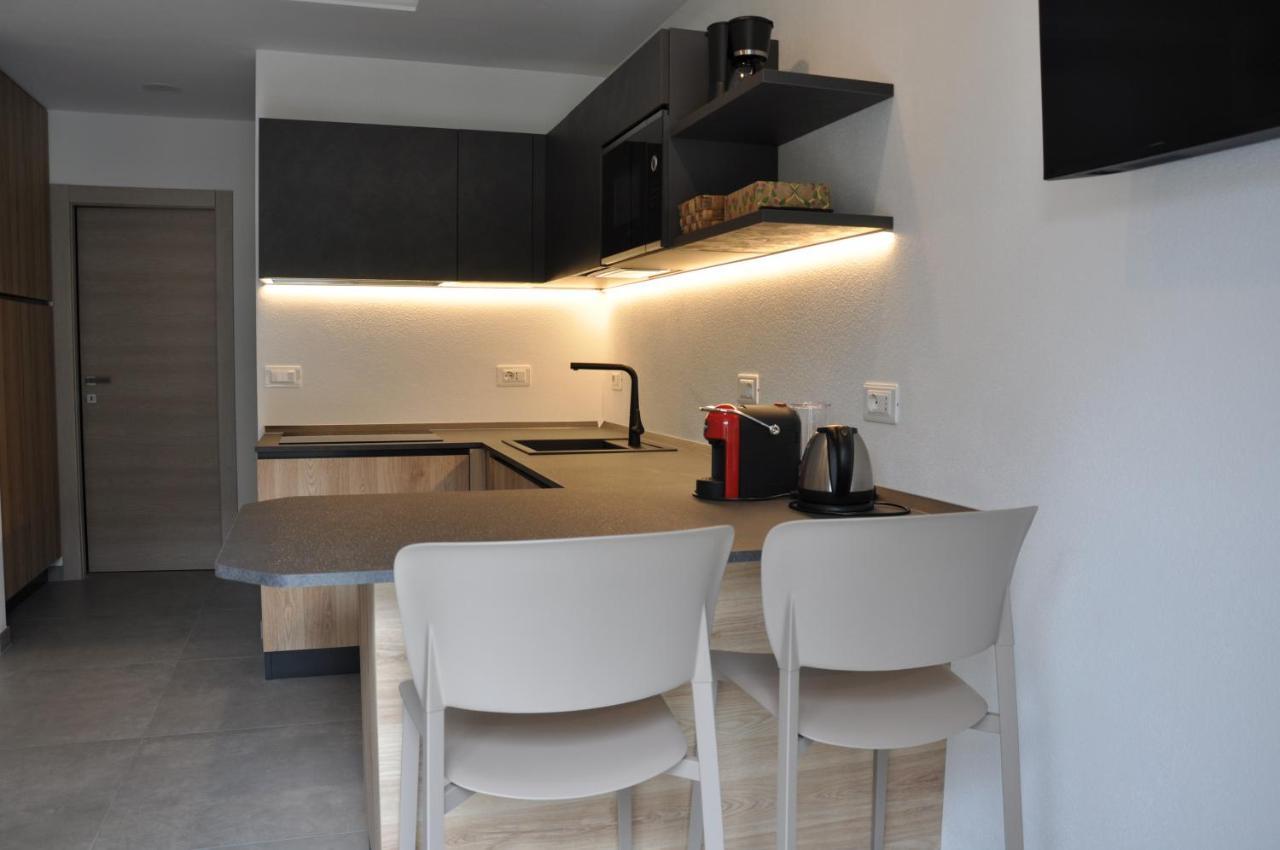 Casa Vacanze - Green Garden โมลินา ดิ เลโดร ภายนอก รูปภาพ